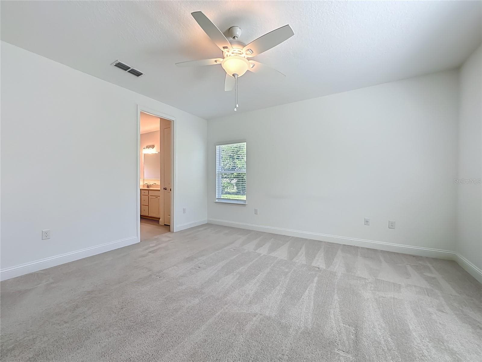 Single Family Residence at 2183 RAGLAN CIR, ORMOND BEACH, photo 24 of 65