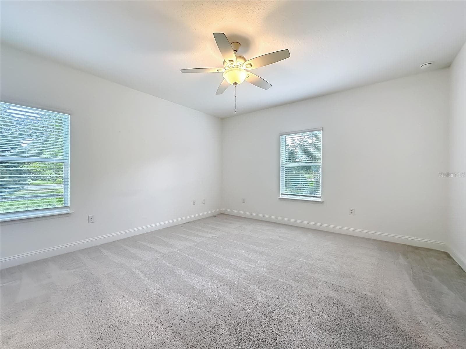 Single Family Residence at 2183 RAGLAN CIR, ORMOND BEACH, photo 25 of 65
