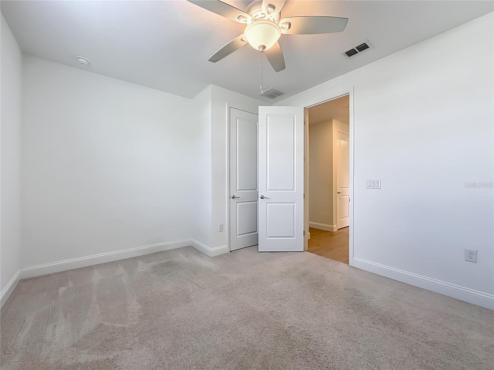 Single Family Residence at 2183 RAGLAN CIR, ORMOND BEACH, photo 37 of 65