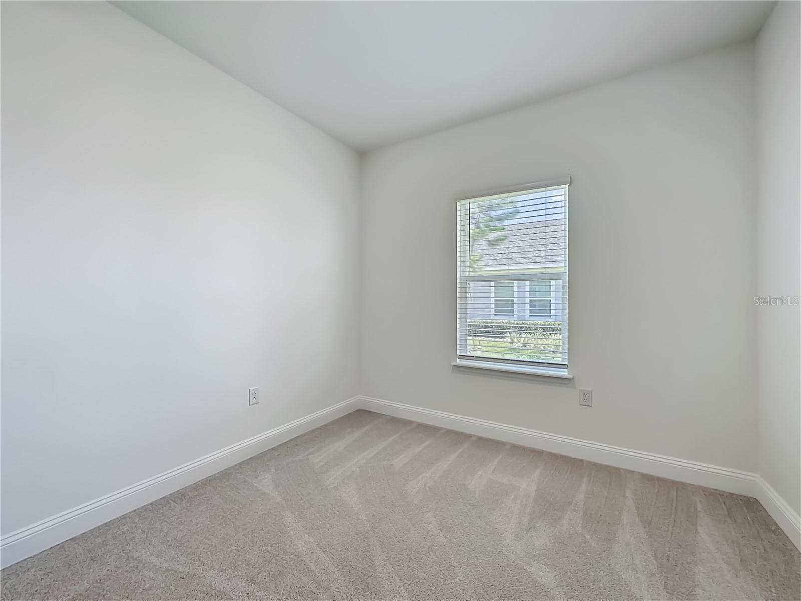 Single Family Residence at 2183 RAGLAN CIR, ORMOND BEACH, photo 44 of 65