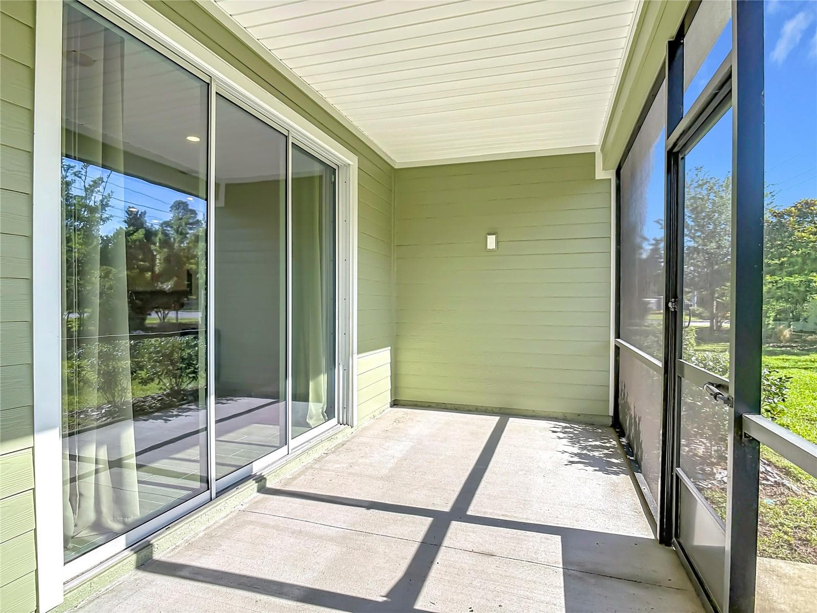 Single Family Residence at 2183 RAGLAN CIR, ORMOND BEACH, photo 50 of 65