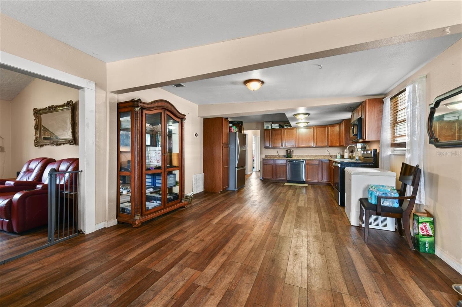 Main House Interior - 2036 LAKE VIEW AVE, CHULUOTA