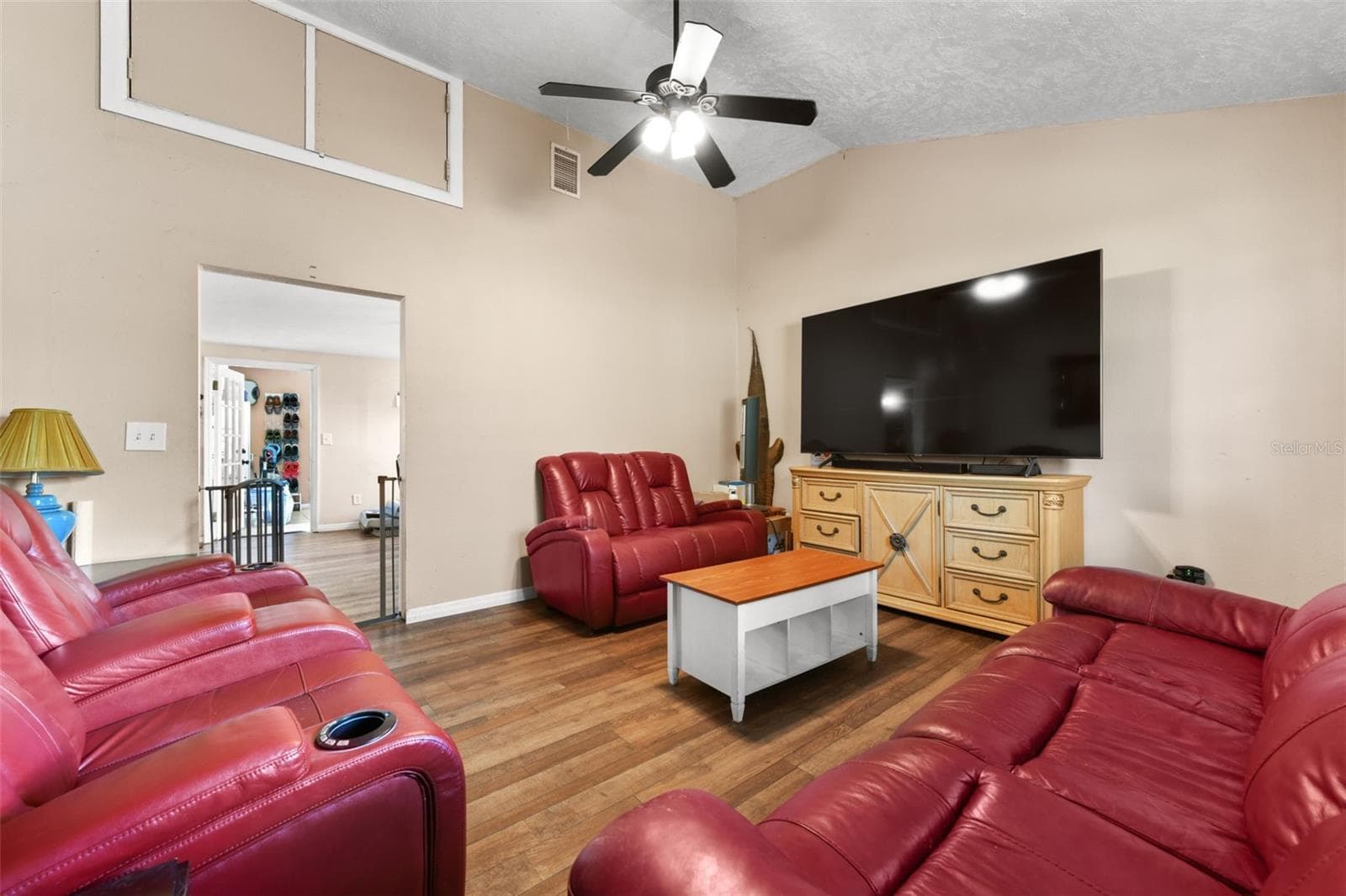 Main House Interior - 2036 LAKE VIEW AVE, CHULUOTA
