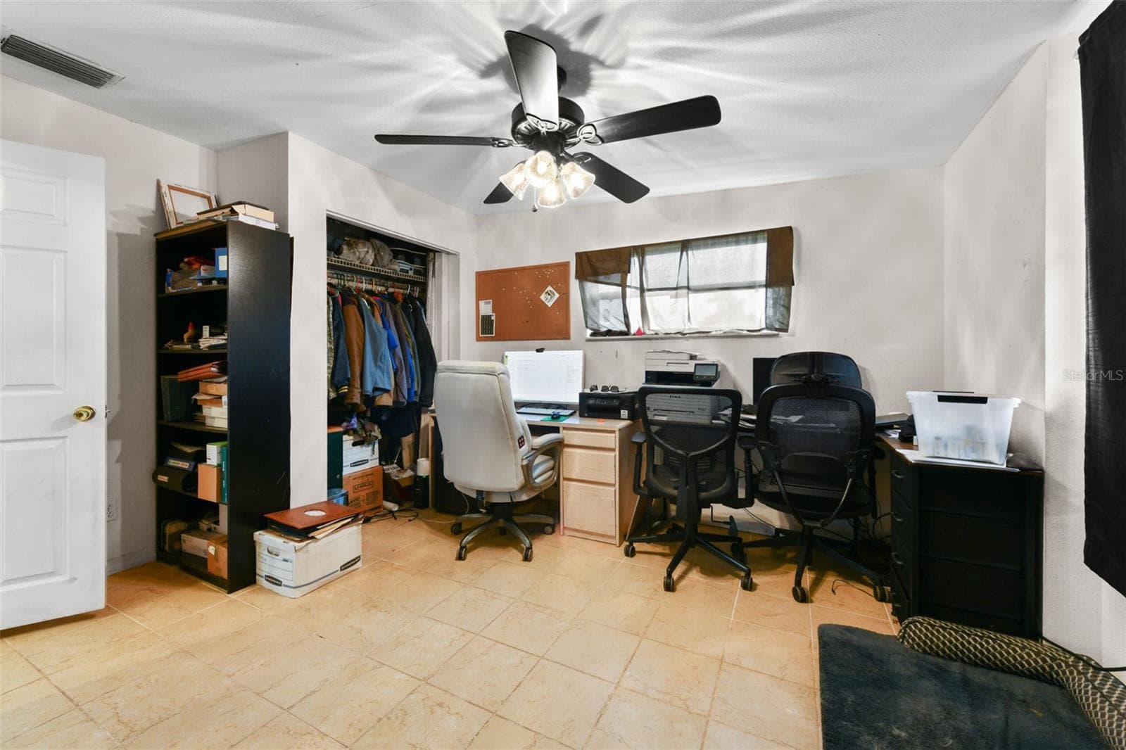 Single Family Residence at 2036 LAKE VIEW AVE, CHULUOTA, photo 31 of 97