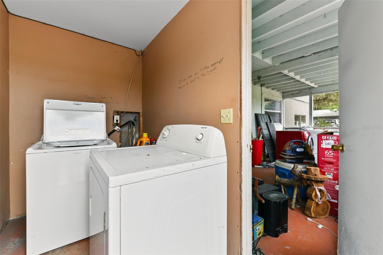 Laundry for Dwelling Unit #3 - 2036 LAKE VIEW AVE, CHULUOTA
