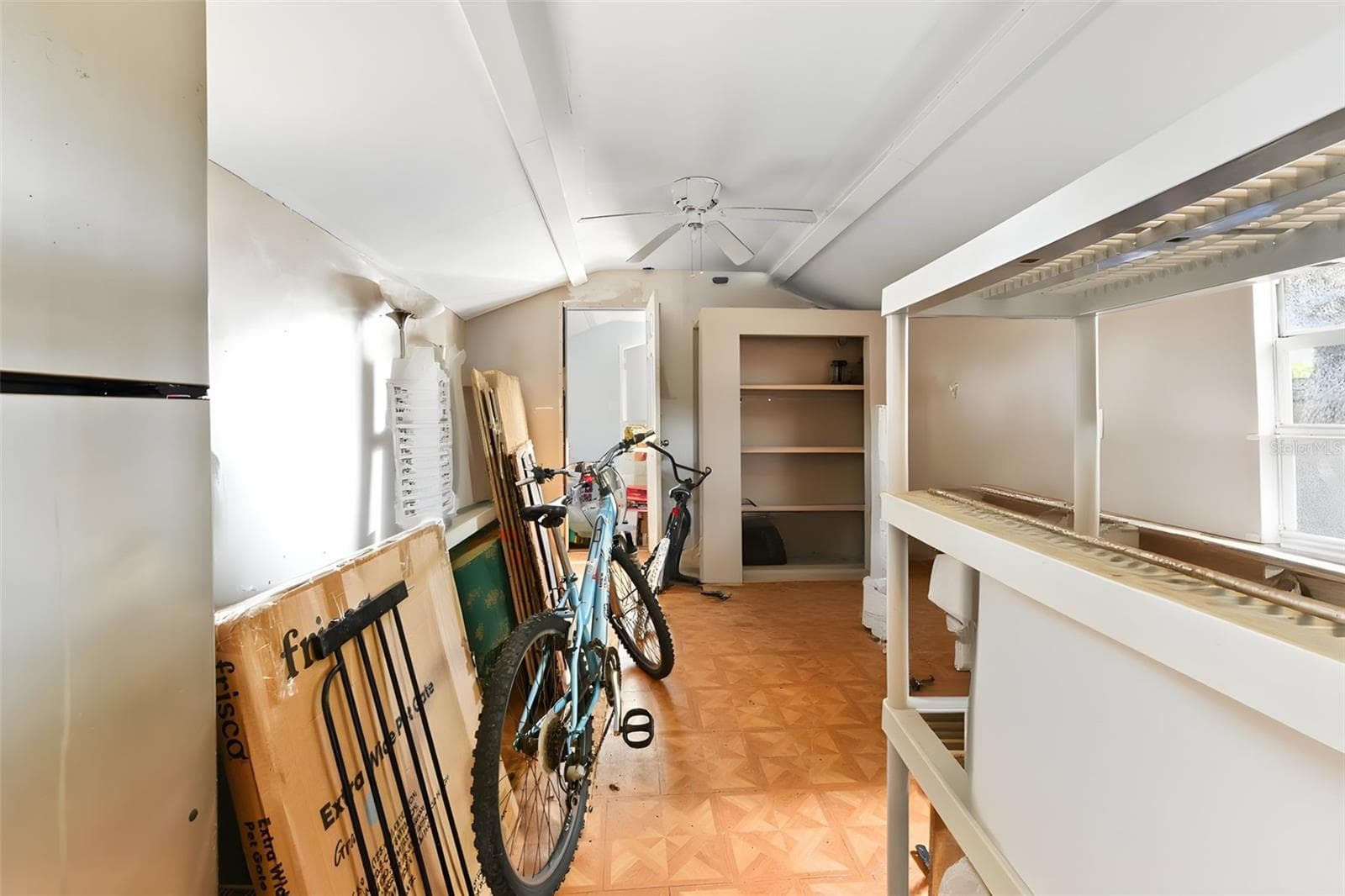 Dwelling Unit #4 - 2036 LAKE VIEW AVE, CHULUOTA
