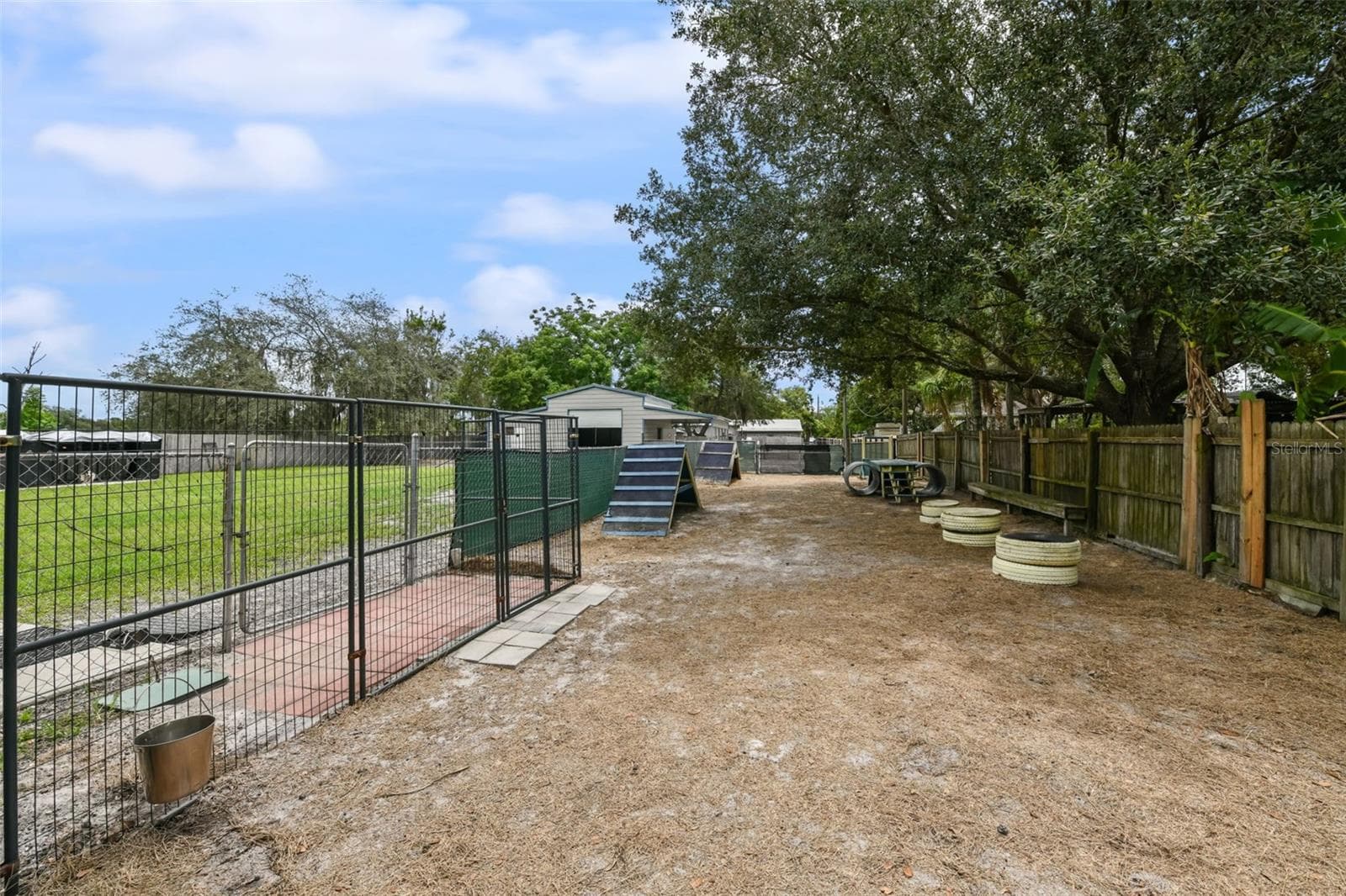 Single Family Residence at 2036 LAKE VIEW AVE, CHULUOTA, photo 77 of 97
