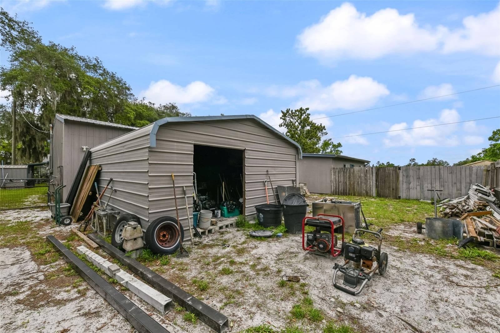 more storage! - 2036 LAKE VIEW AVE, CHULUOTA