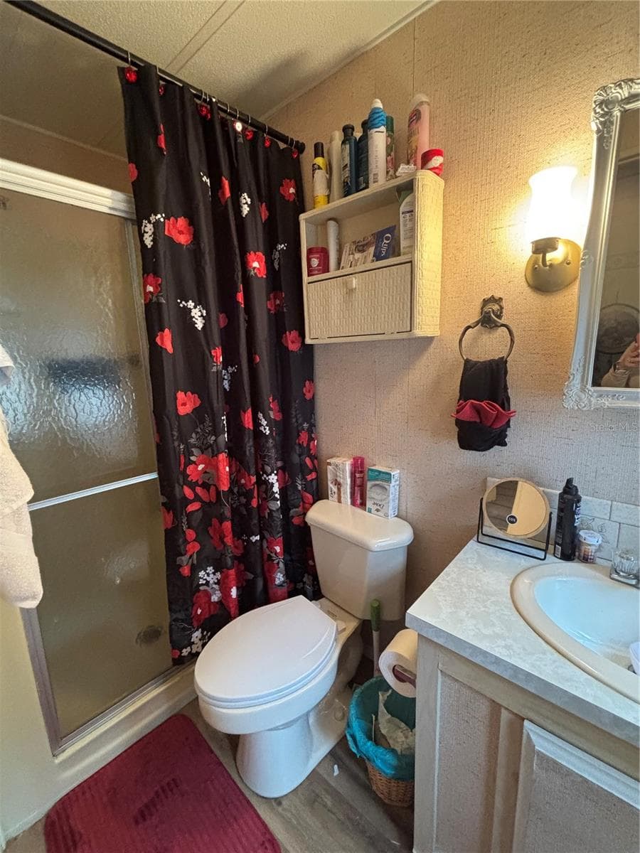 Manufactured Home at 2420 SE 175TH TER, SILVER SPRINGS, photo 13 of 23