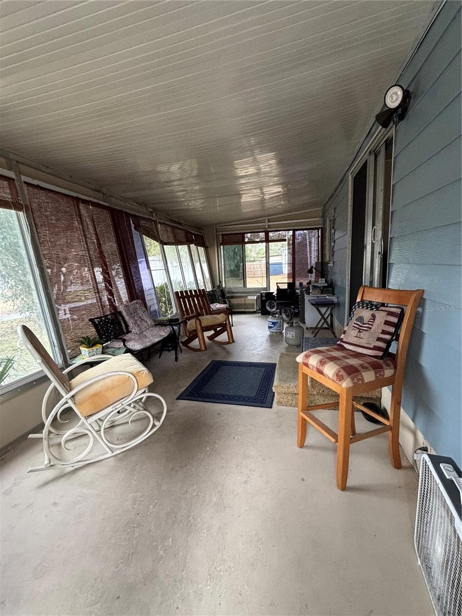 Manufactured Home at 2420 SE 175TH TER, SILVER SPRINGS, photo 17 of 23