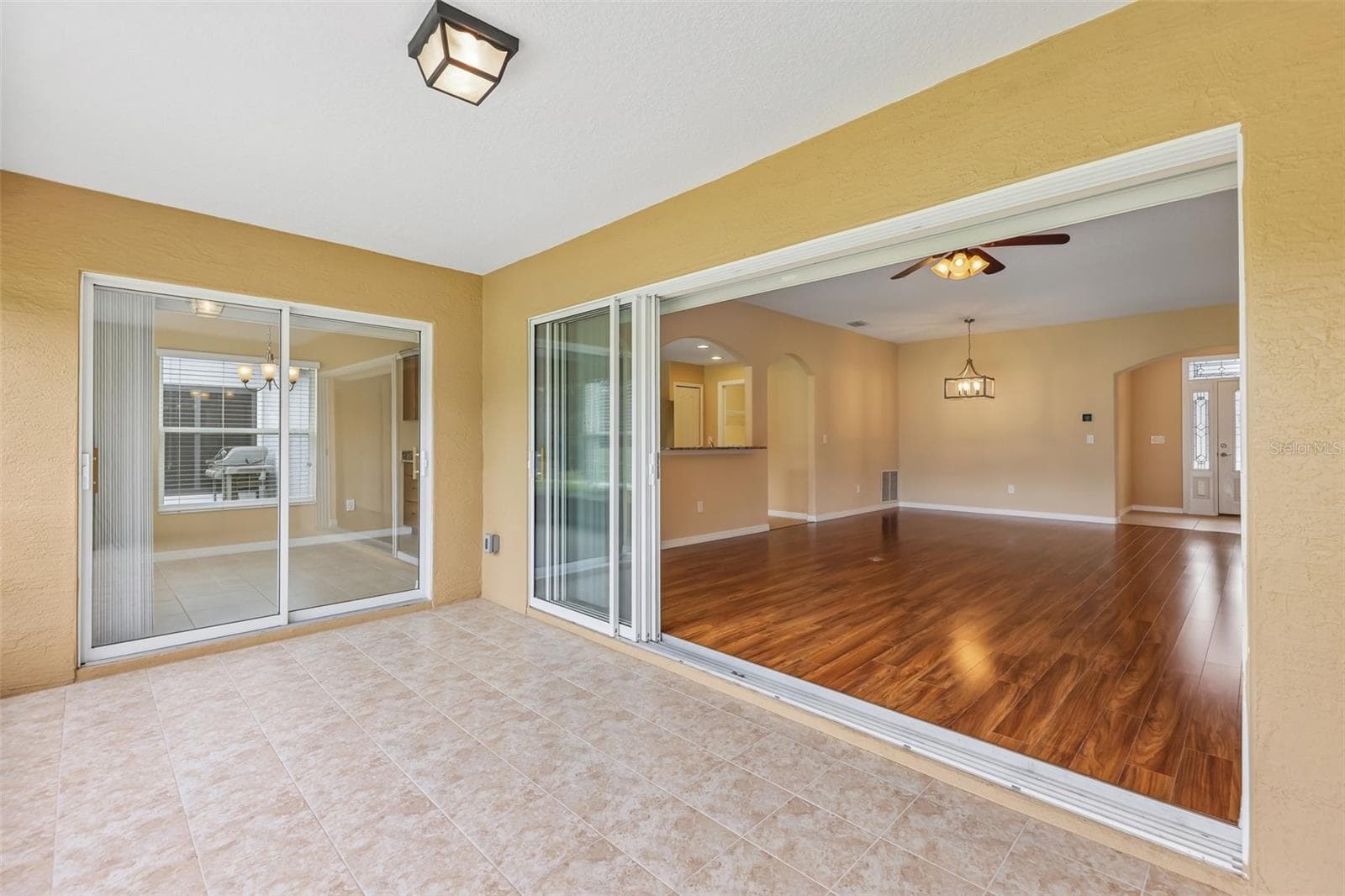 Single Family Residence at 4025 ARLINGTON RIDGE BLVD, LEESBURG, photo 11 of 46