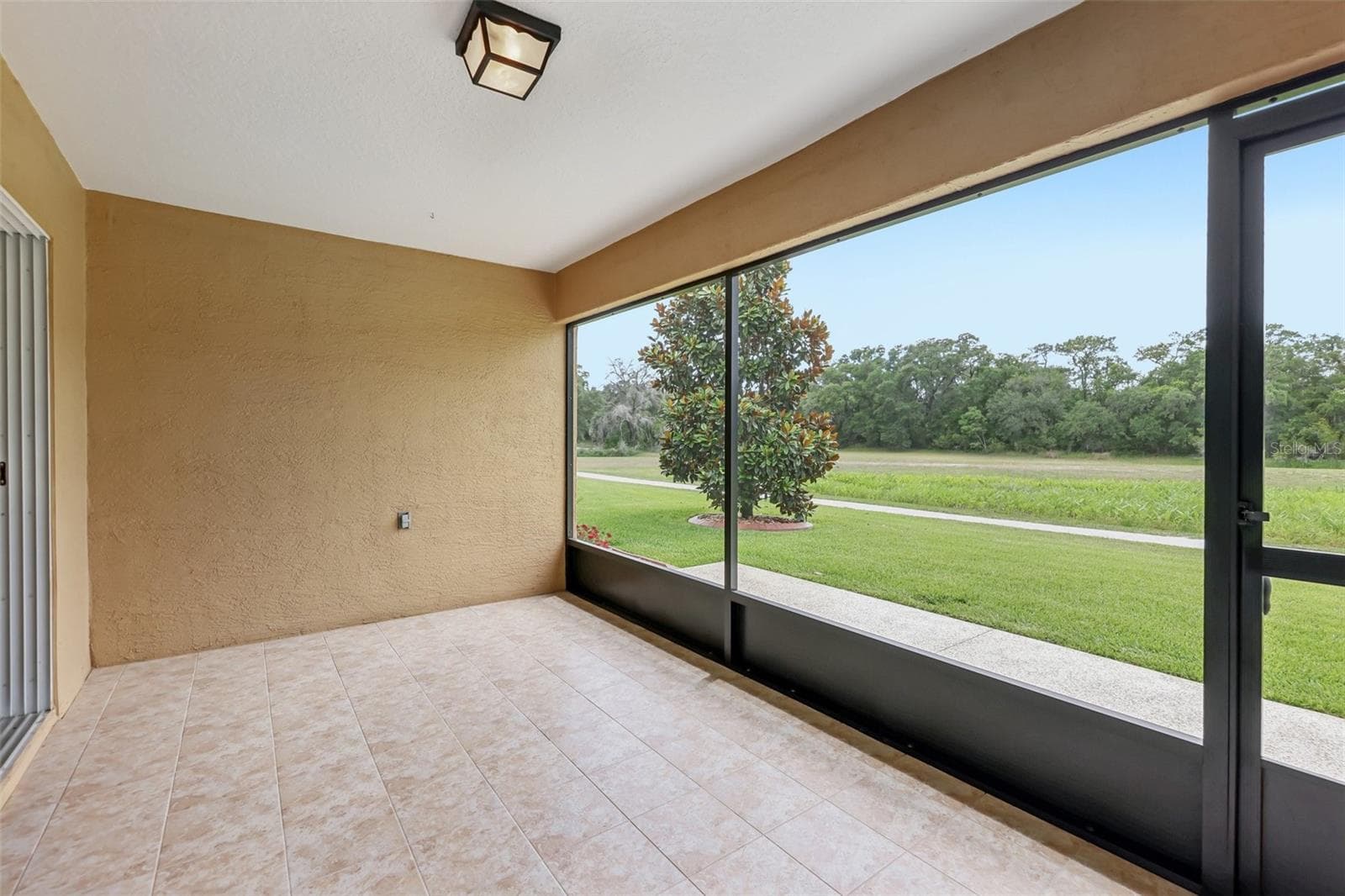 Single Family Residence at 4025 ARLINGTON RIDGE BLVD, LEESBURG, photo 10 of 46