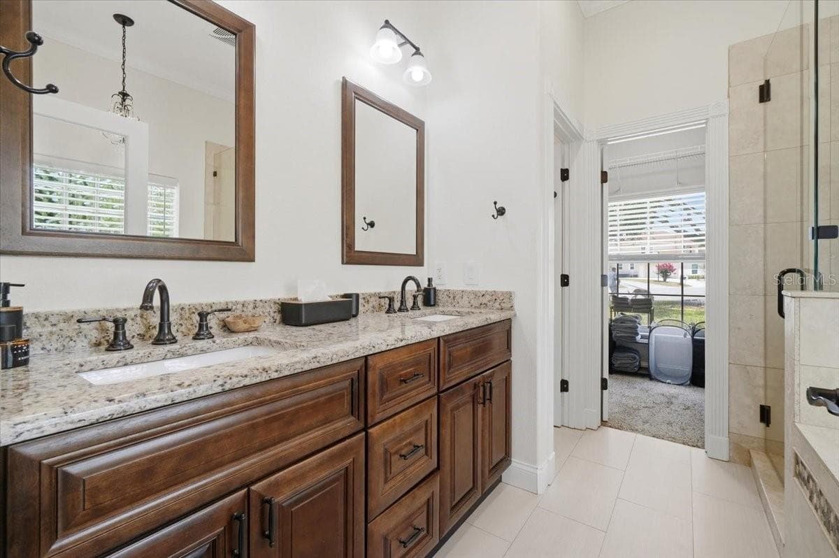 Single Family Residence at 448 LAKE HARRIS DR, LAKELAND, photo 17 of 45
