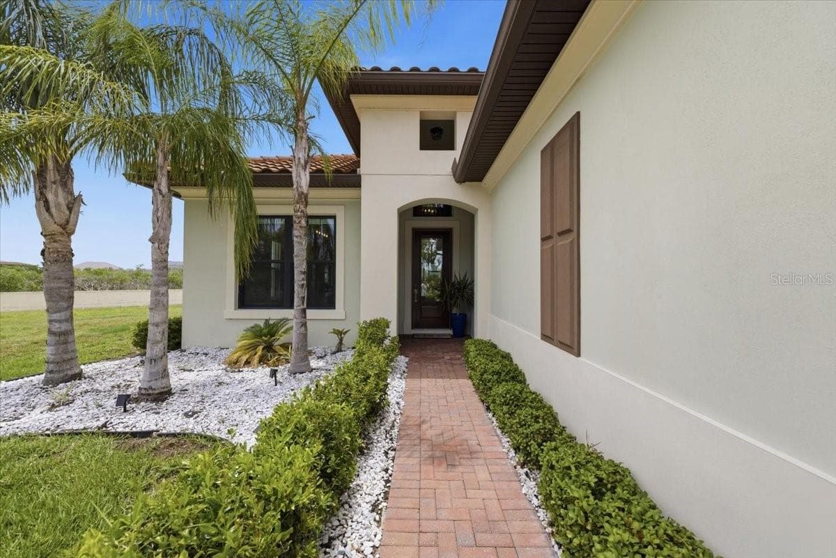 Single Family Residence at 2317 5TH ST E, PALMETTO, photo 11 of 36