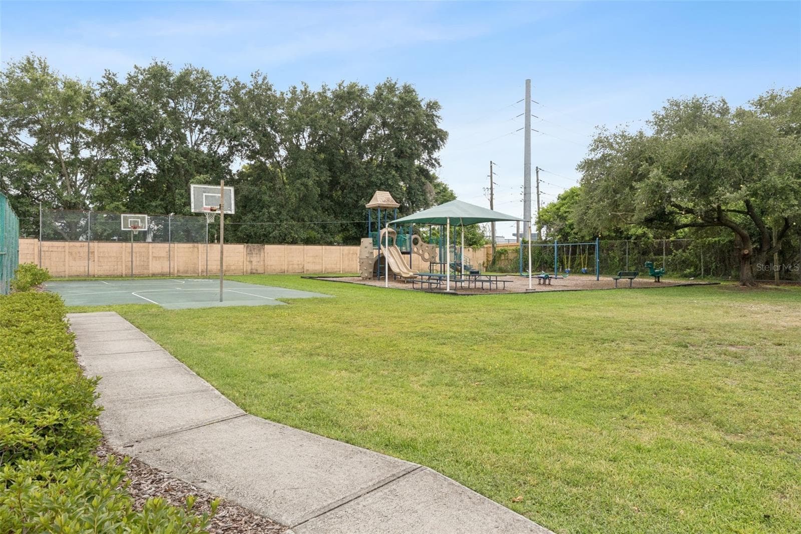 Single Family Residence at 220 ROLLINGWOOD TRL, ALTAMONTE SPRINGS, photo 45 of 50