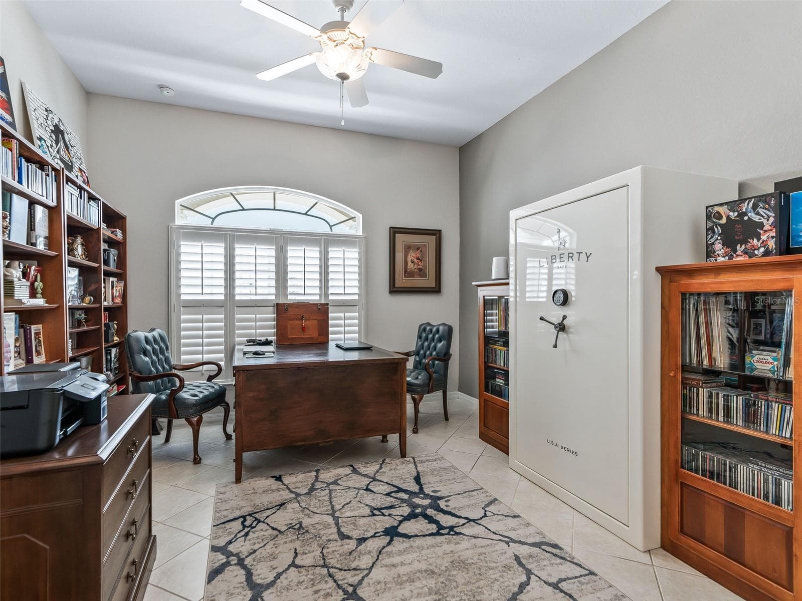 Bedroom 3 (no closet) w/Plantation Shutters - 12421 SE 174TH LOOP, SUMMERFIELD