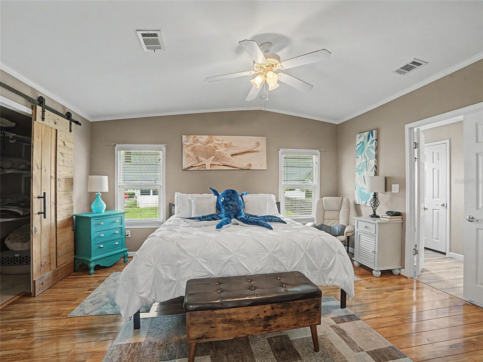 Manufactured Home at 37513 CAMPO AVE, ZEPHYRHILLS, photo 26 of 43