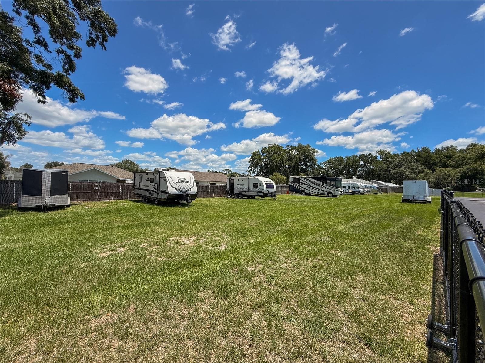 Manufactured Home at 37513 CAMPO AVE, ZEPHYRHILLS, photo 41 of 43