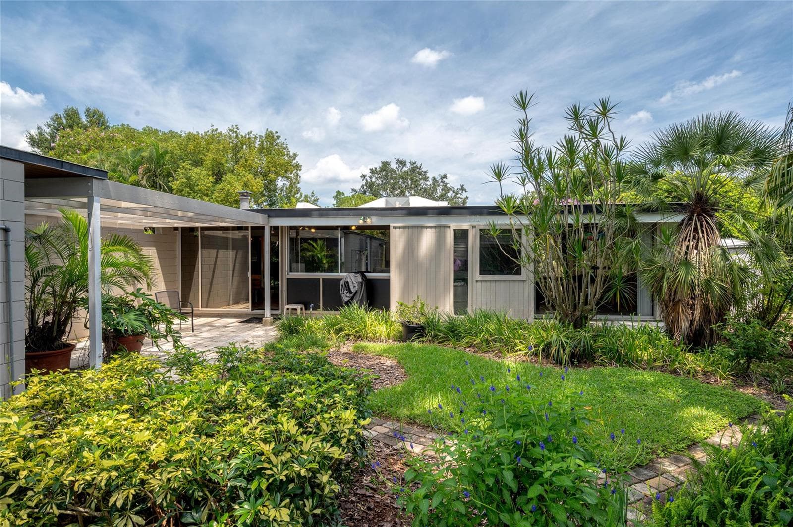 Picture from previous listing - 1549 DREXEL AVE NE, WINTER HAVEN