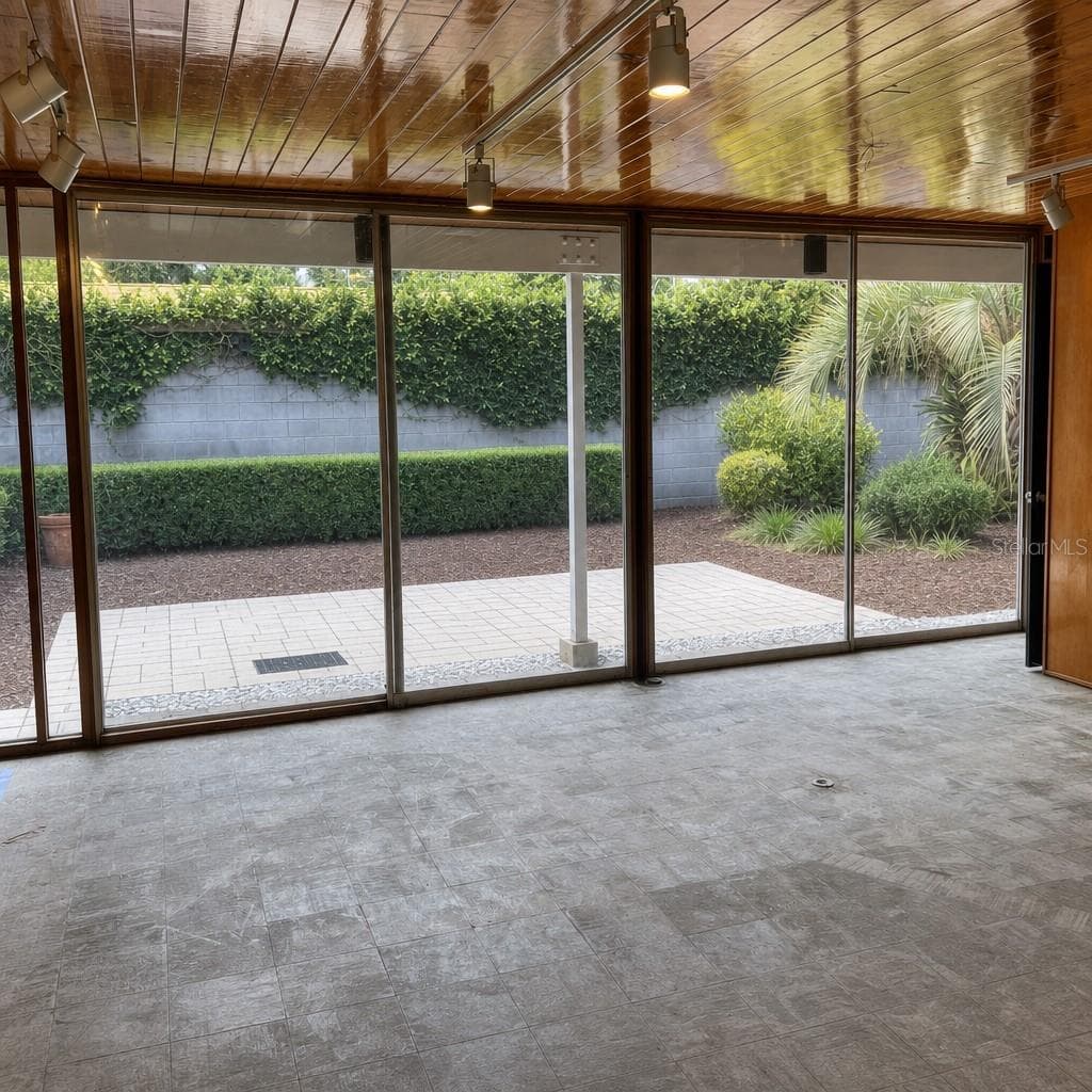Landscape inPicture has been AI altered - 1549 DREXEL AVE NE, WINTER HAVEN