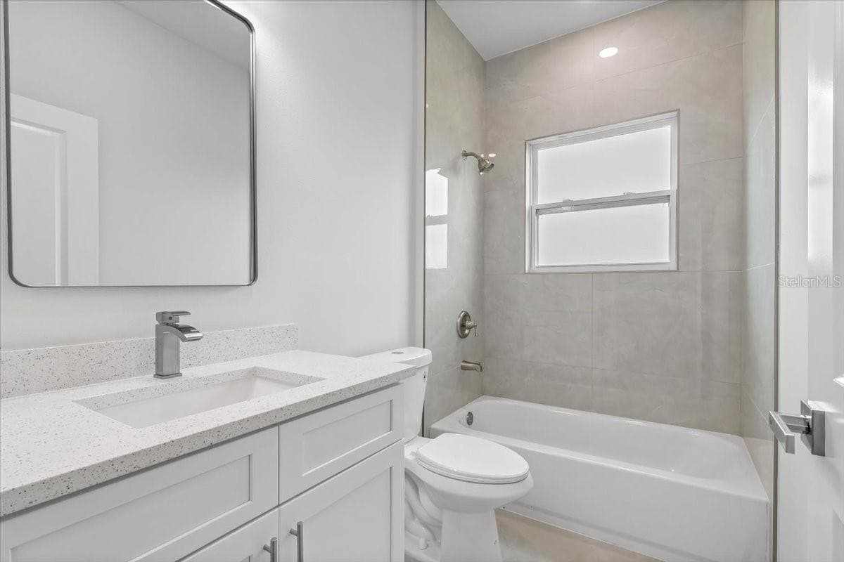 Single Family Residence at 2580 PLUMOSA DR, INDIAN LAKE ESTATES, photo 28 of 61