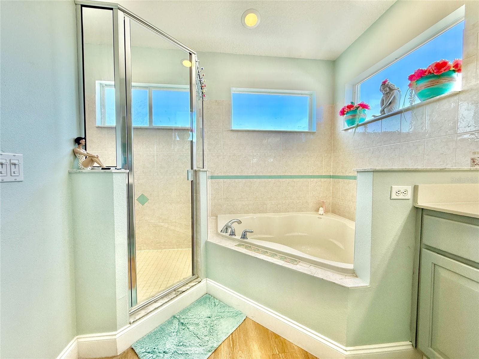 3rd Floor Primary Bath - 107 6TH ST N, FLAGLER BEACH