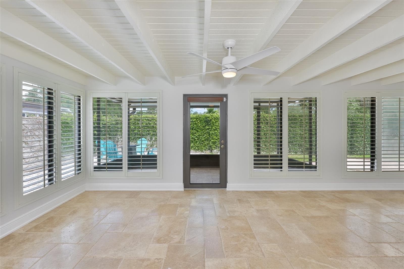 Single Family Residence at 14651 VILLAGE GLEN CIR, TAMPA, photo 12 of 59