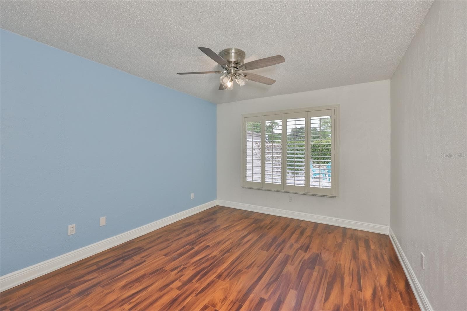 Single Family Residence at 14651 VILLAGE GLEN CIR, TAMPA, photo 34 of 59