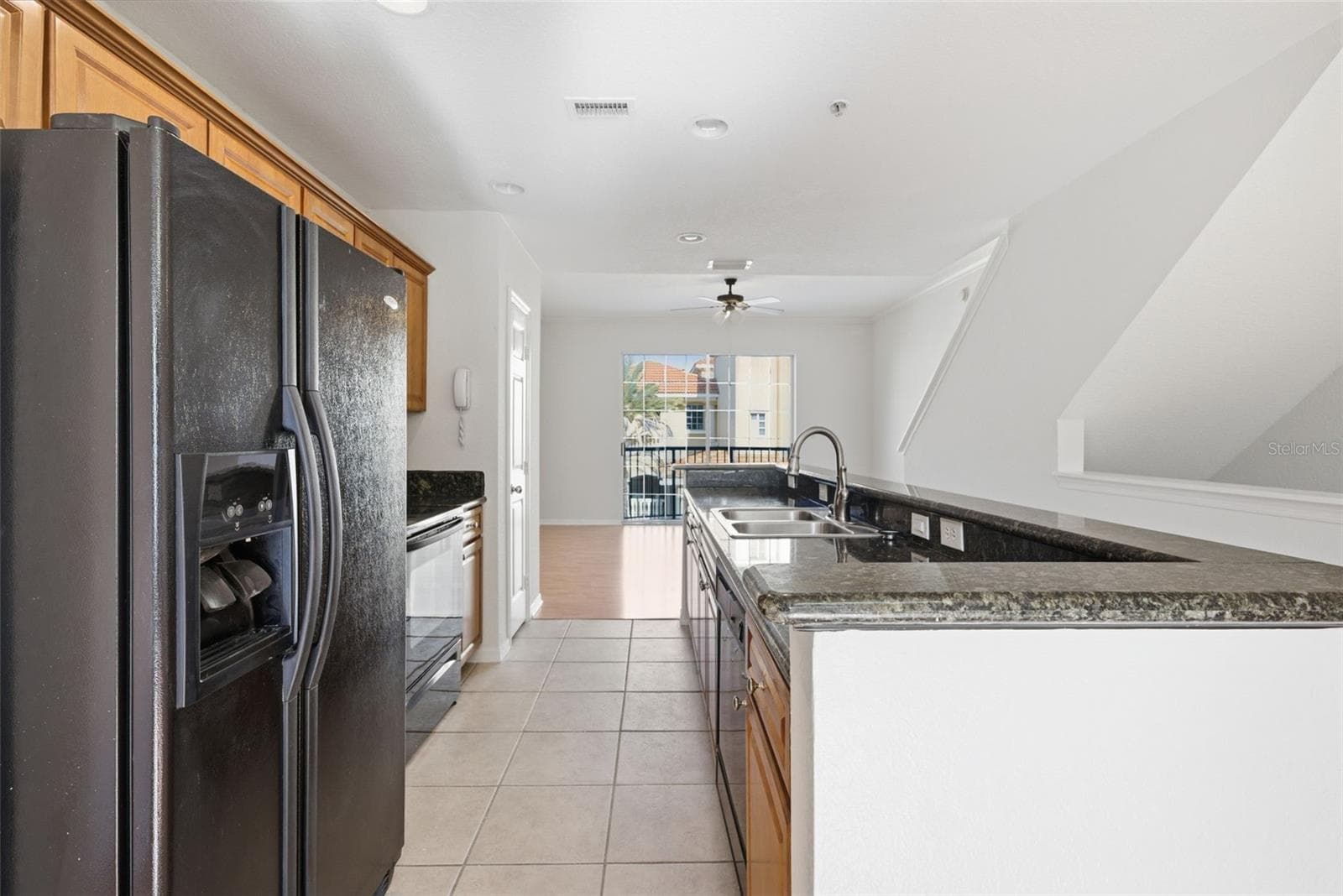 Condominium at 113 GRAND BEACH PL, TAMPA, photo 13 of 42