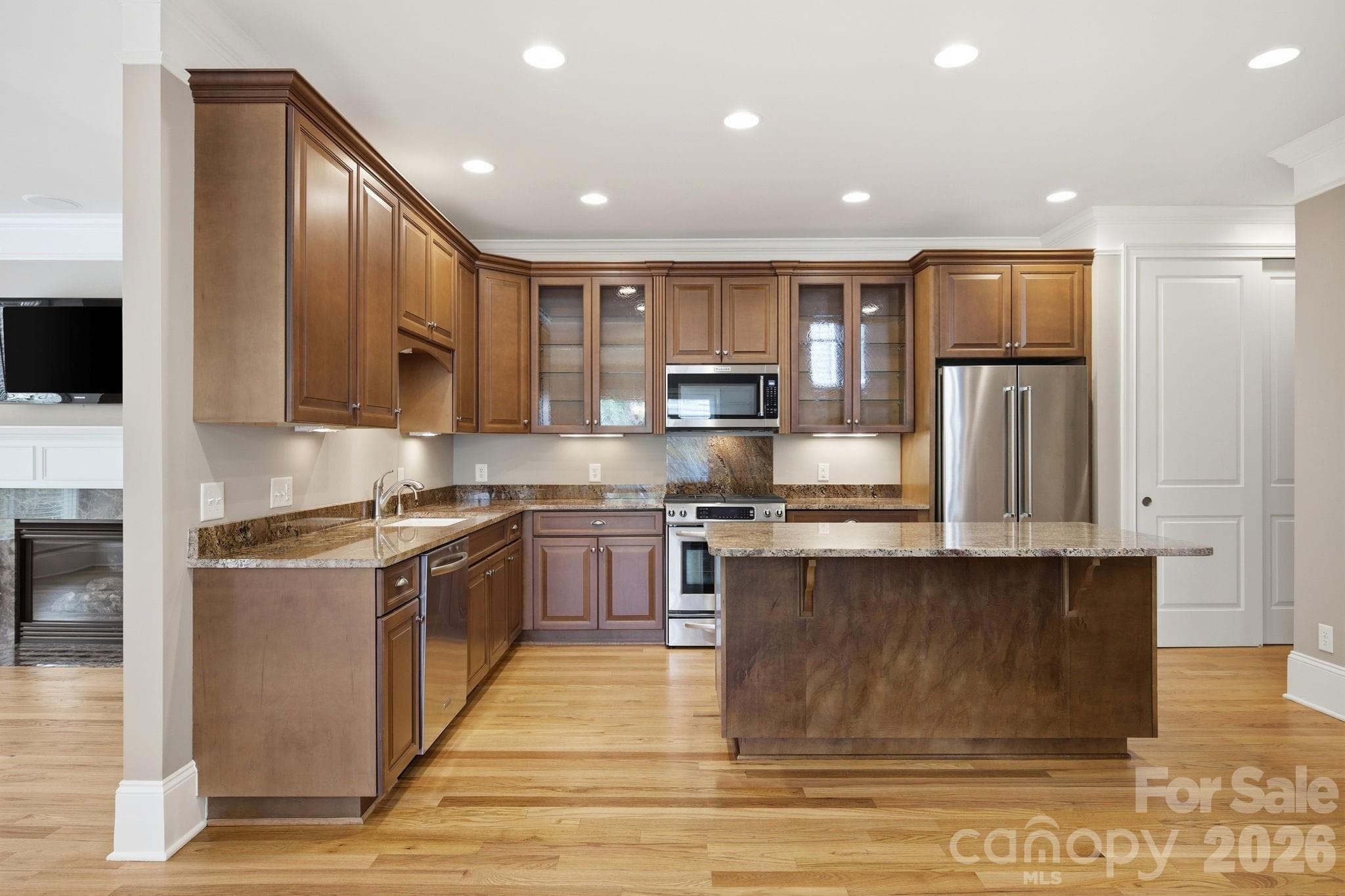 Townhouse at 425 Spring Street, Davidson, photo 15 of 48
