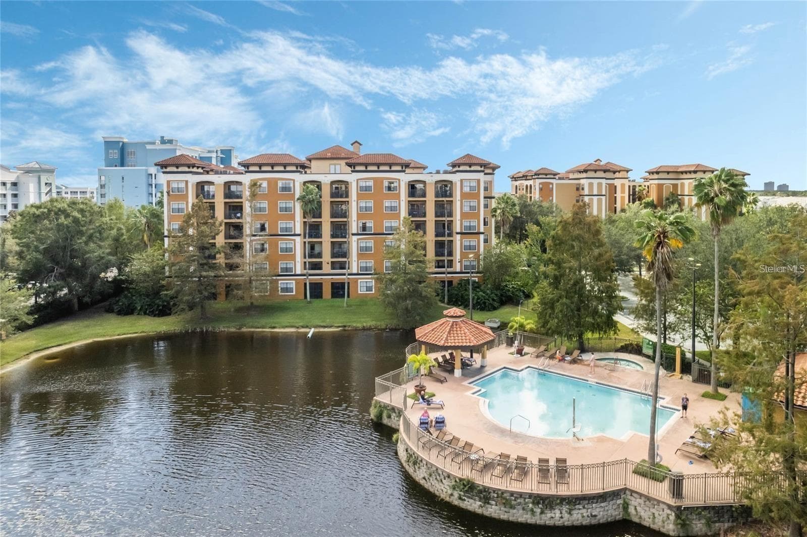 12544 FLORIDAYS RESORT DR #202B