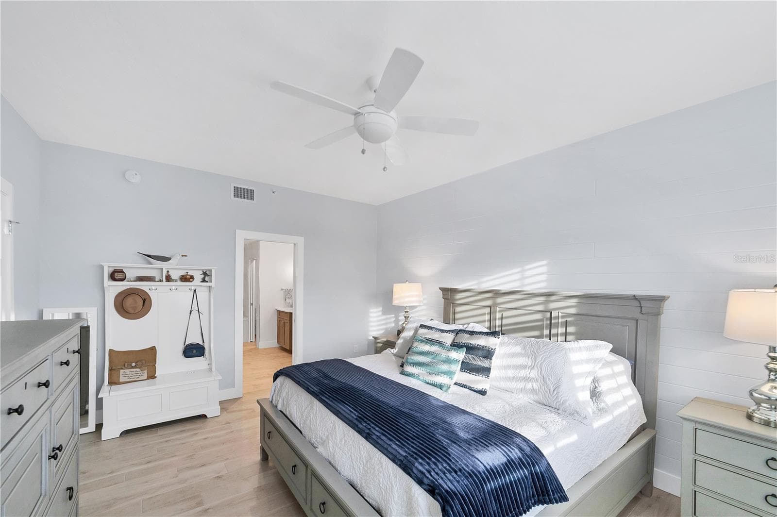 Condominium at 13113 GASPARILLA RD #405, PLACIDA, photo 14 of 32