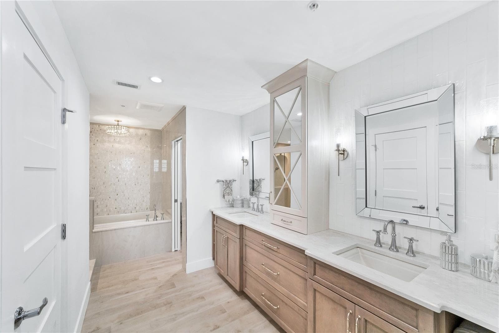 Condominium at 13113 GASPARILLA RD #405, PLACIDA, photo 16 of 32