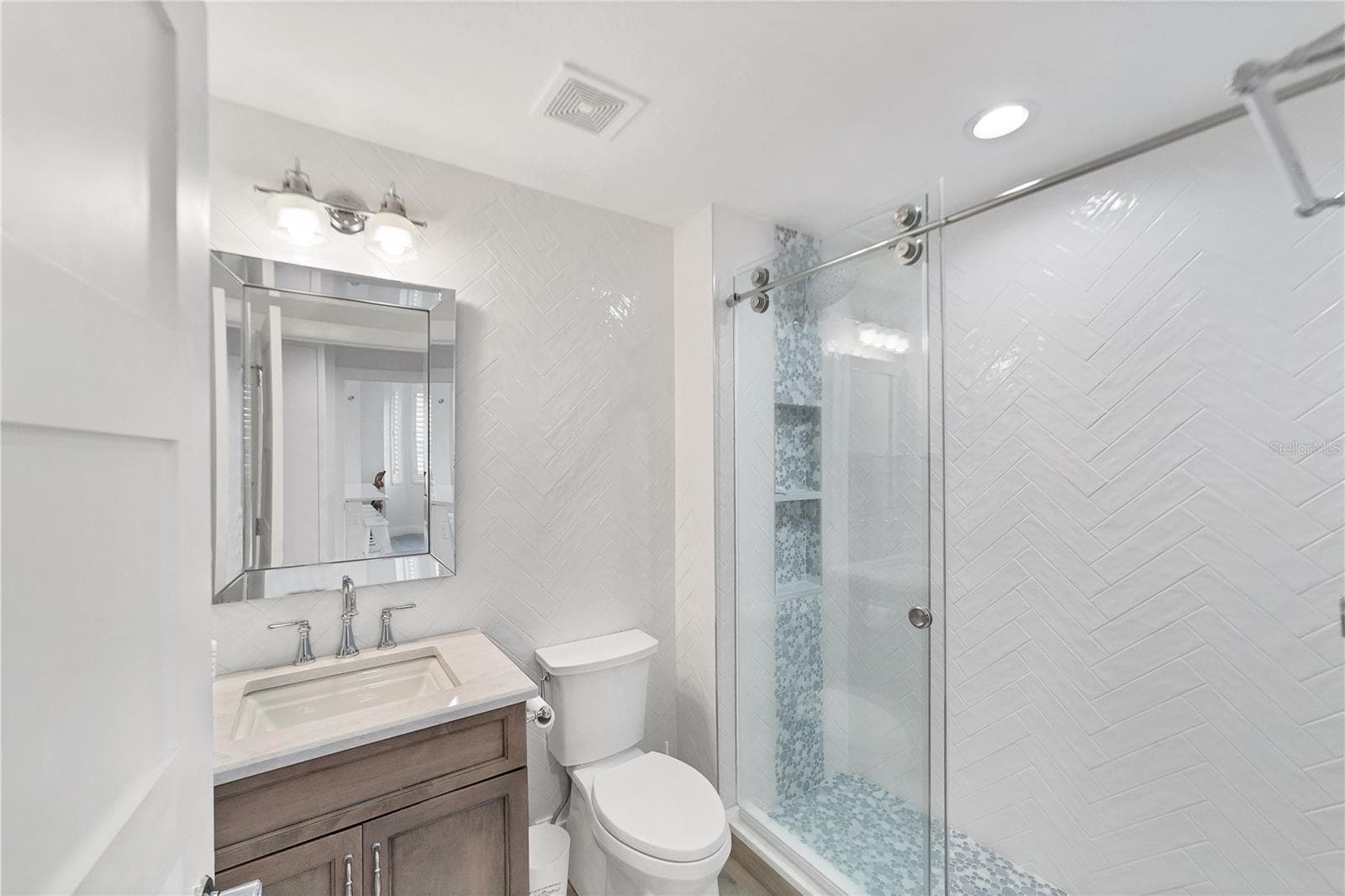 Condominium at 13113 GASPARILLA RD #405, PLACIDA, photo 21 of 32