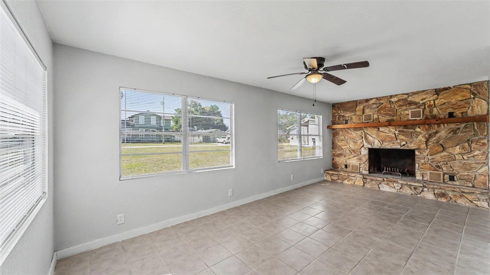Single Family Residence at 5353 7TH ST SE, LAKELAND, photo 5 of 48