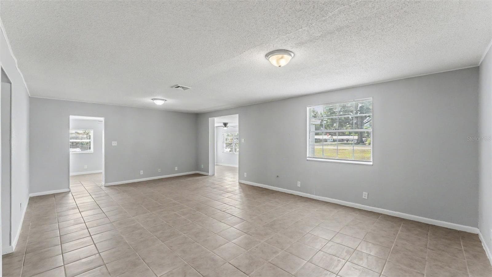 Single Family Residence at 5353 7TH ST SE, LAKELAND, photo 6 of 48