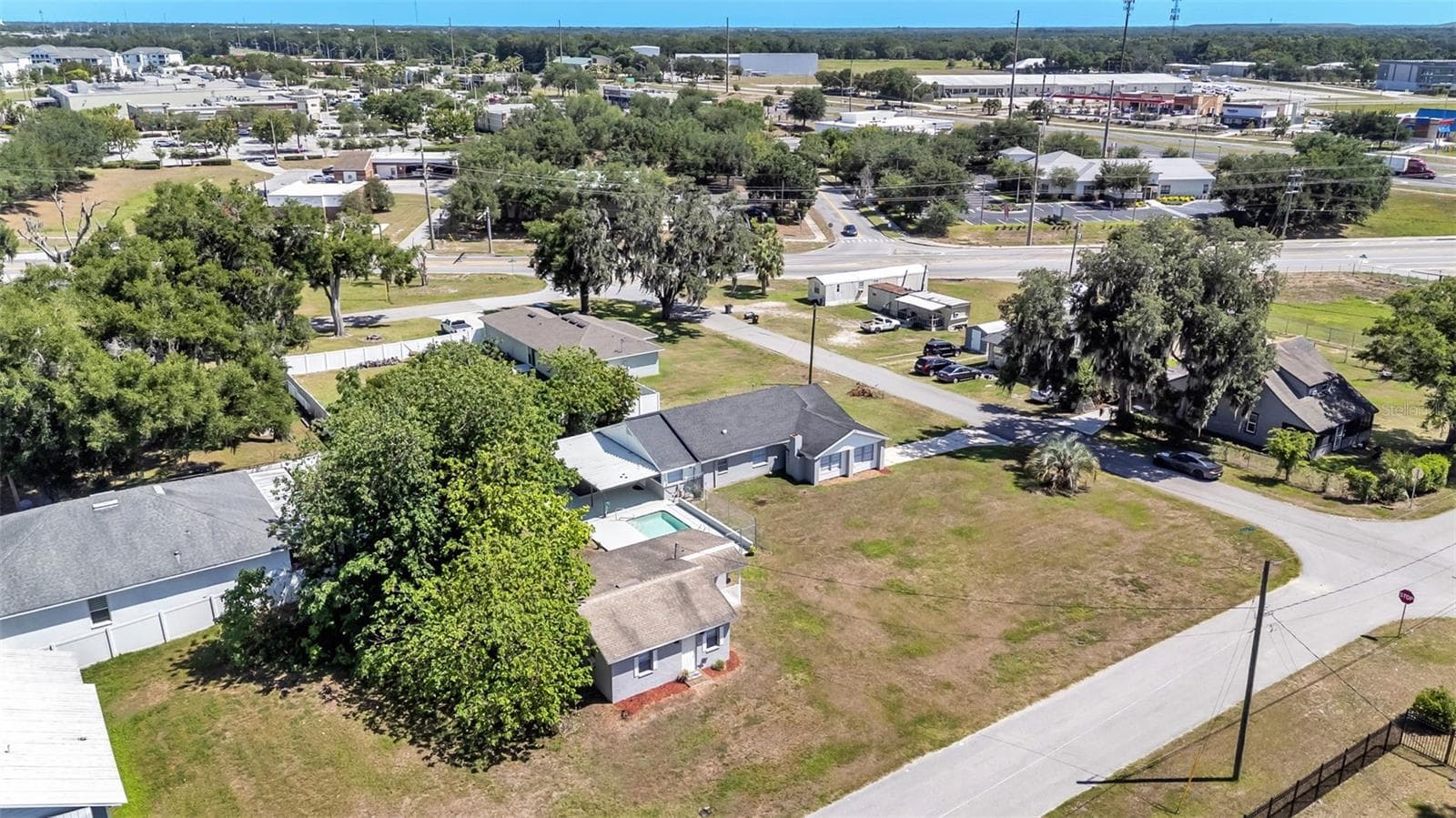 Single Family Residence at 5353 7TH ST SE, LAKELAND, photo 44 of 48