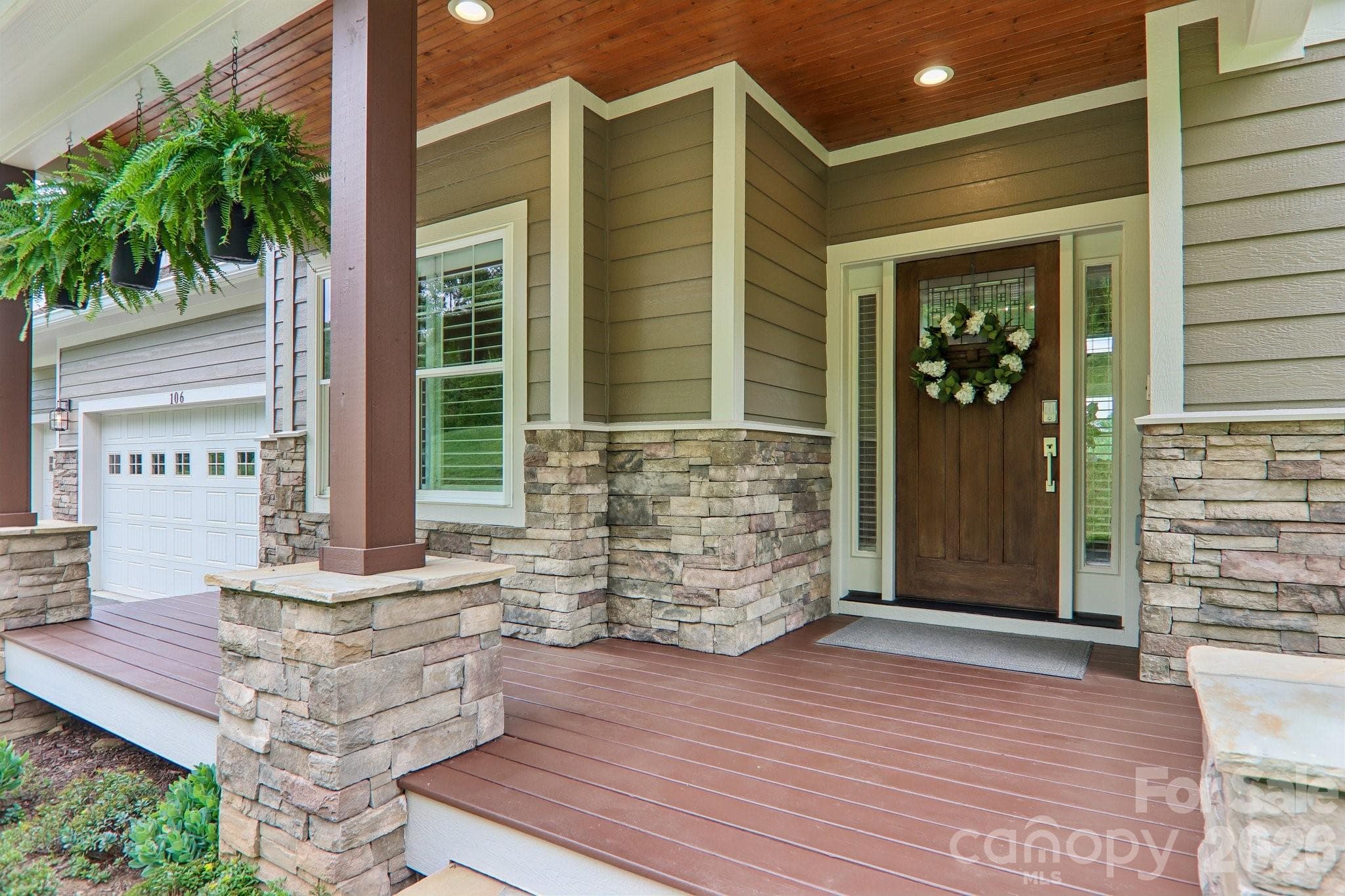 Single Family Residence at 106 Saddle Ridge Drive, Alexander, photo 6 of 48