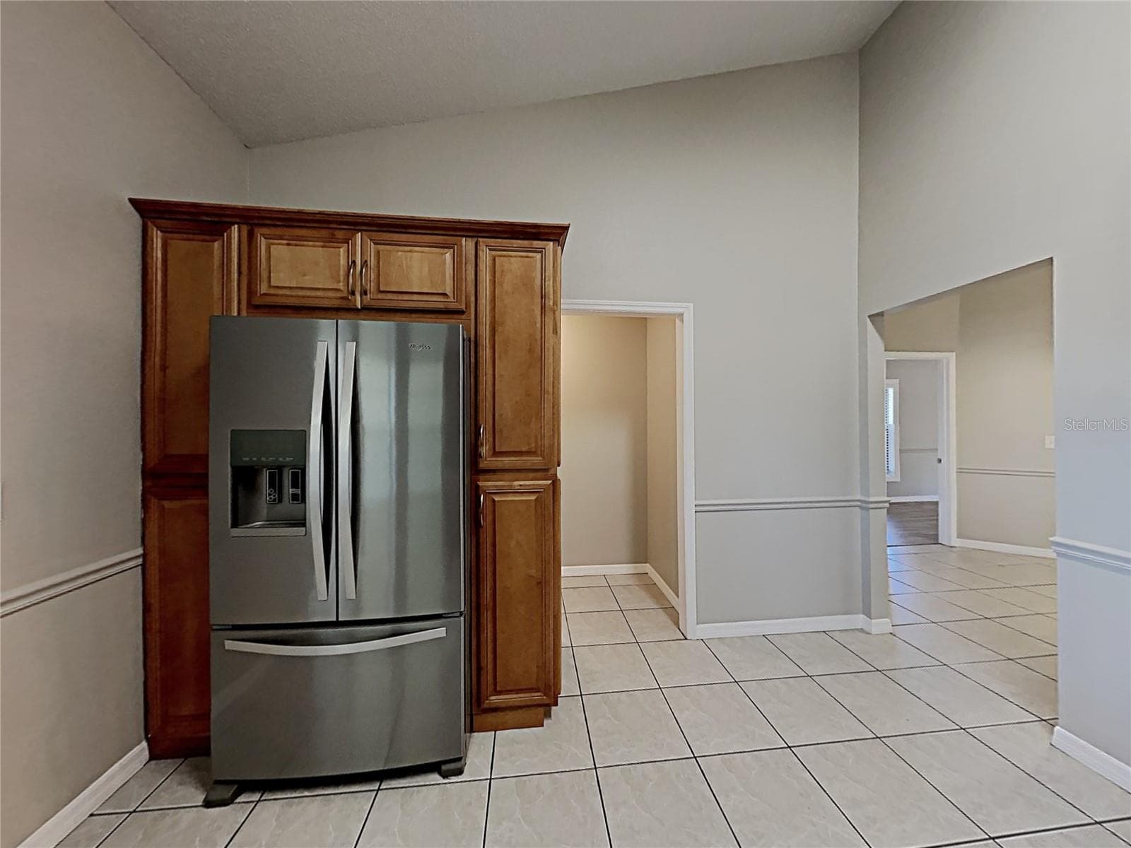 Single Family Residence at 11701 LYNMOOR DR, RIVERVIEW, photo 8 of 24