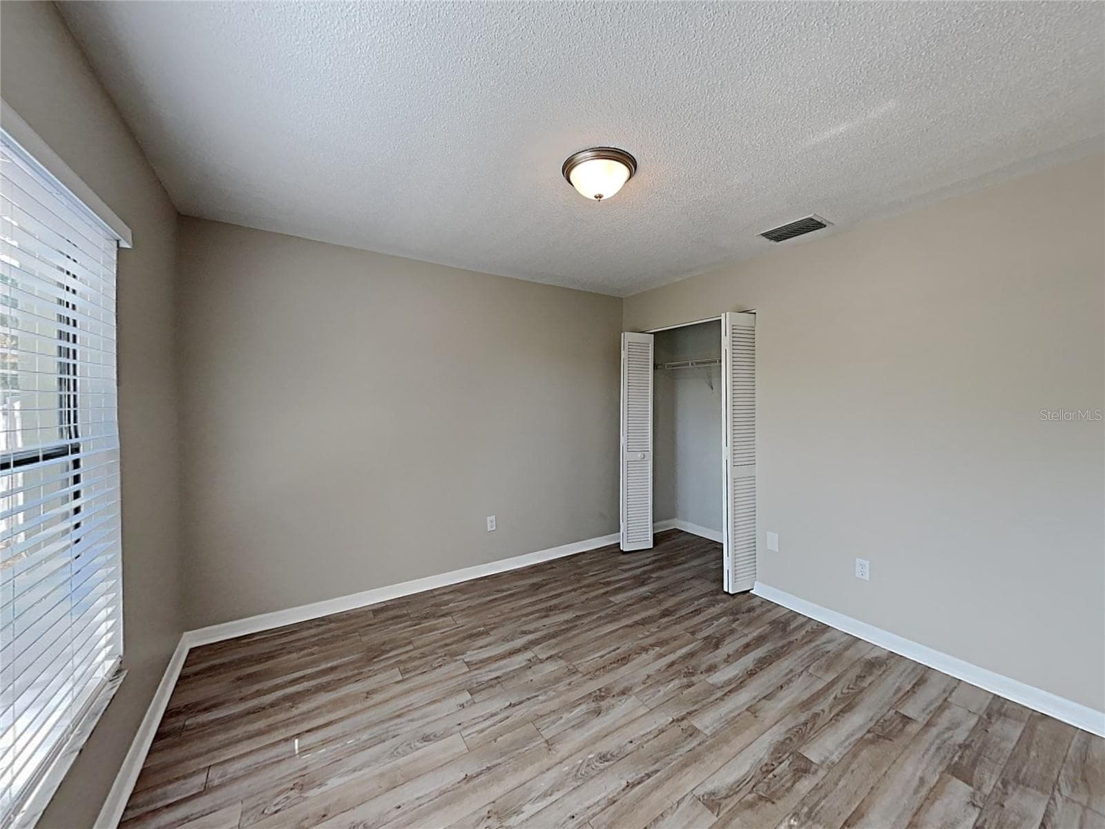 Single Family Residence at 11701 LYNMOOR DR, RIVERVIEW, photo 17 of 24