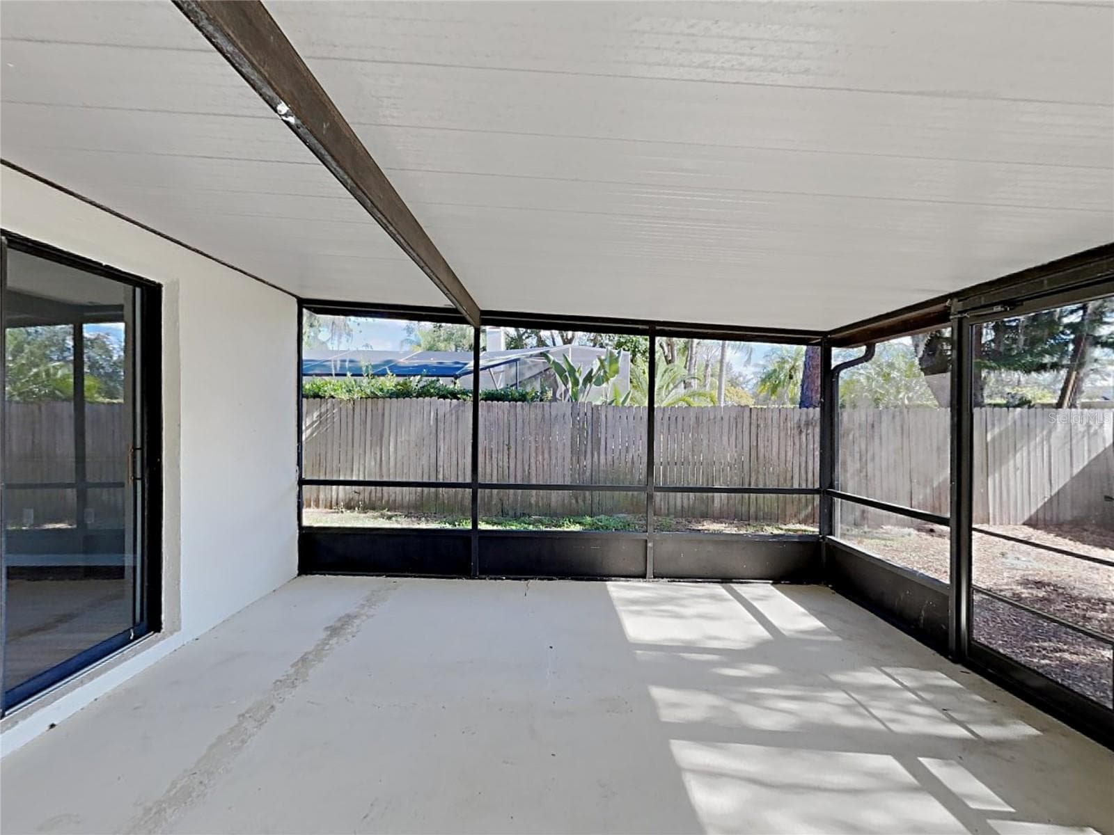 Single Family Residence at 11701 LYNMOOR DR, RIVERVIEW, photo 21 of 24
