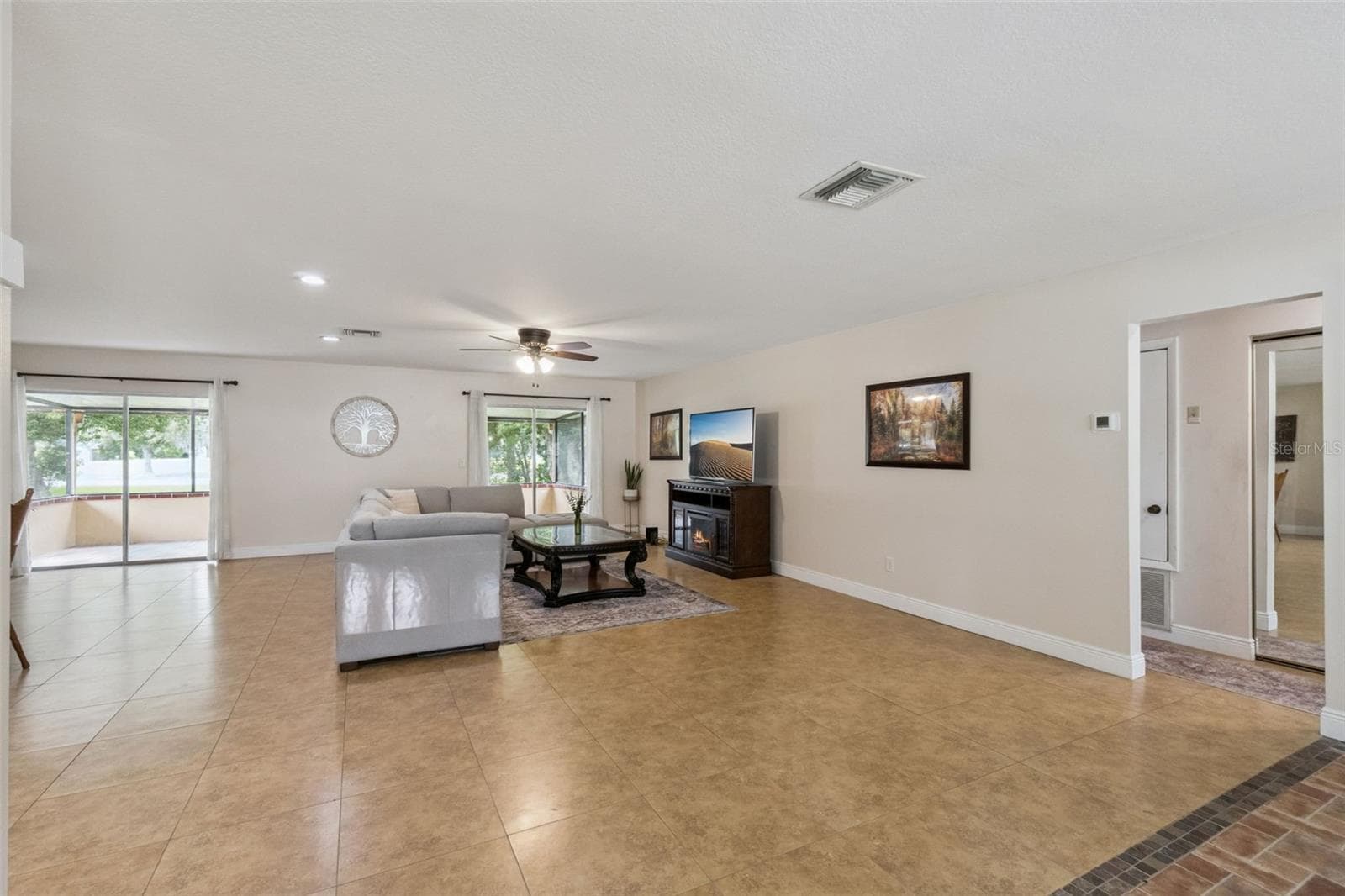 Single Family Residence at 5246 MAYAPPLE CIR, ORLANDO, photo 4 of 30