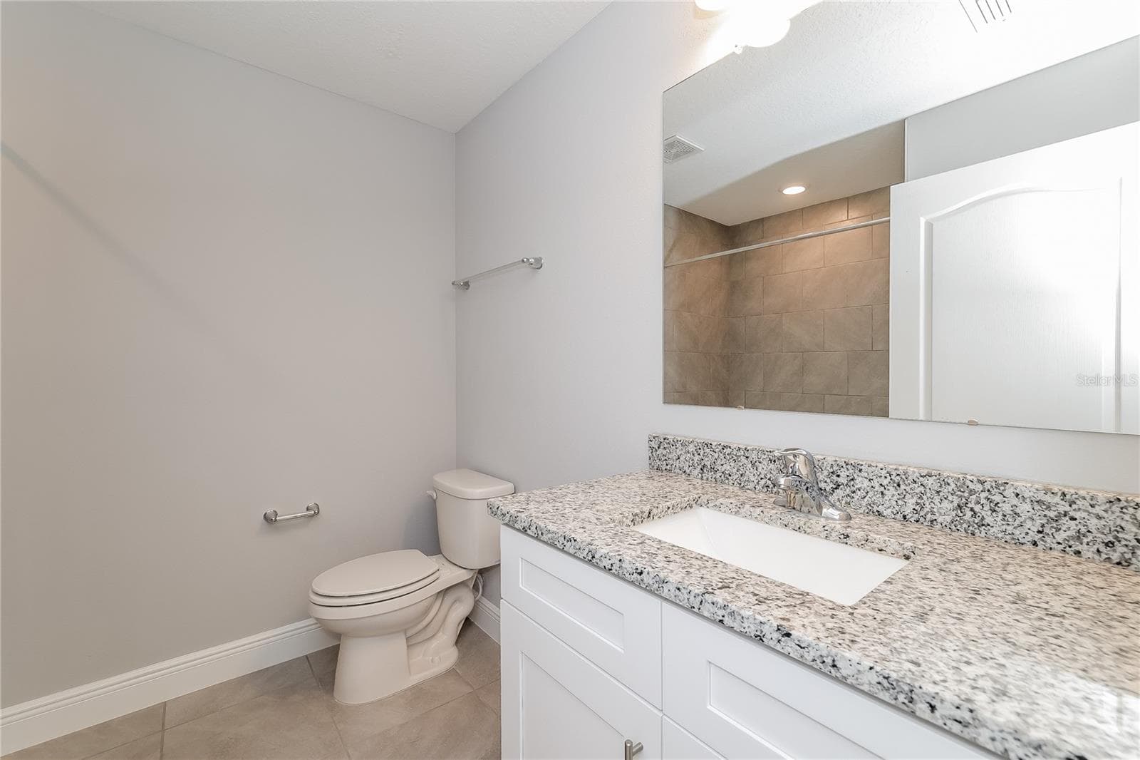 Single Family Residence at 280 BECKENHAM DR, KISSIMMEE, photo 11 of 15