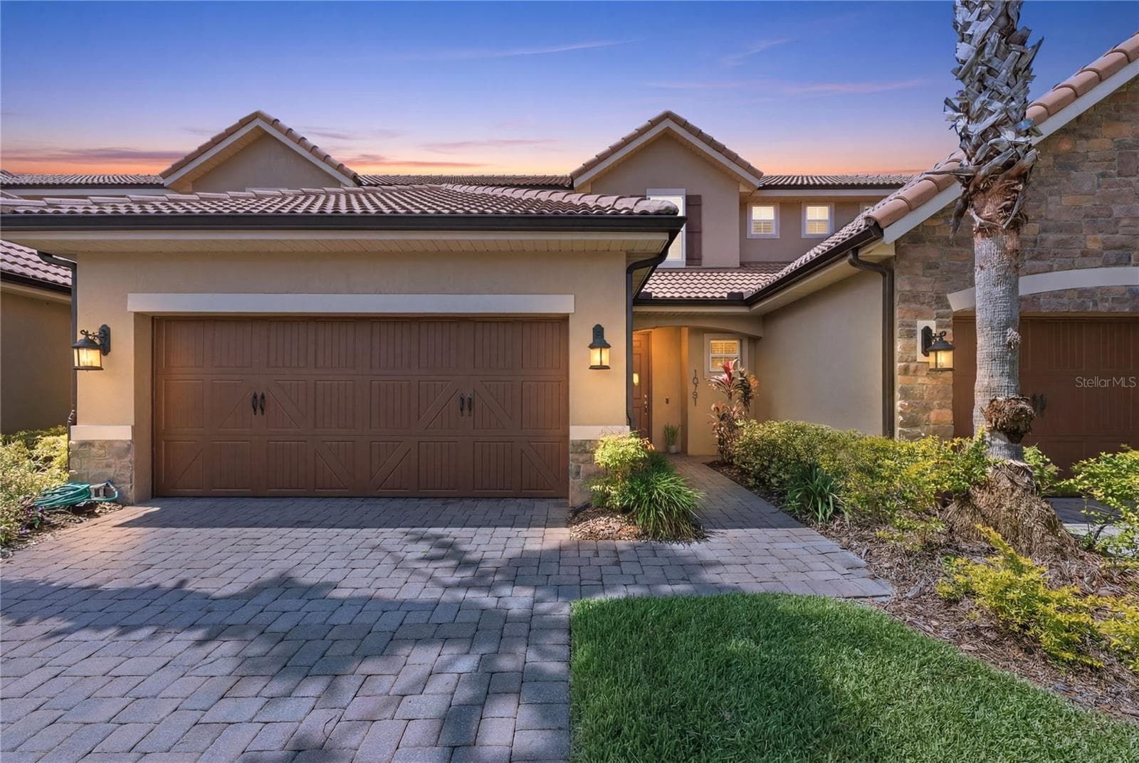 Townhouse at 10751 BELFRY CIR, ORLANDO, photo 2 of 49