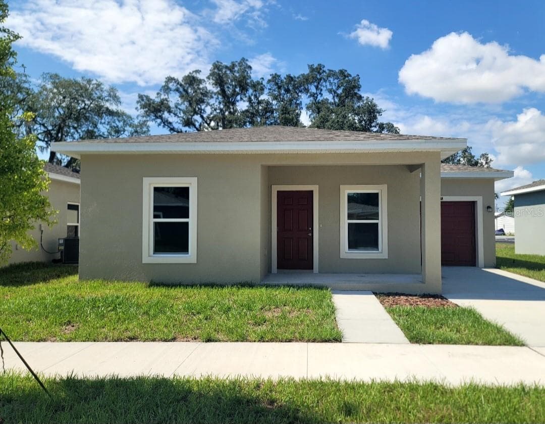 5025 FINDERS CT