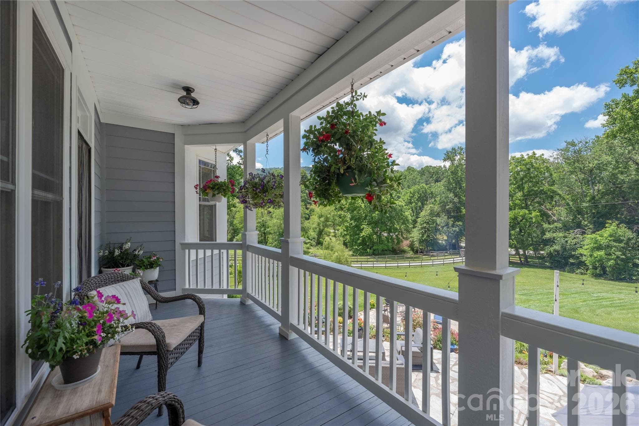 Single Family Residence at 48 Duncan Estate Drive, Fletcher, photo 8 of 41