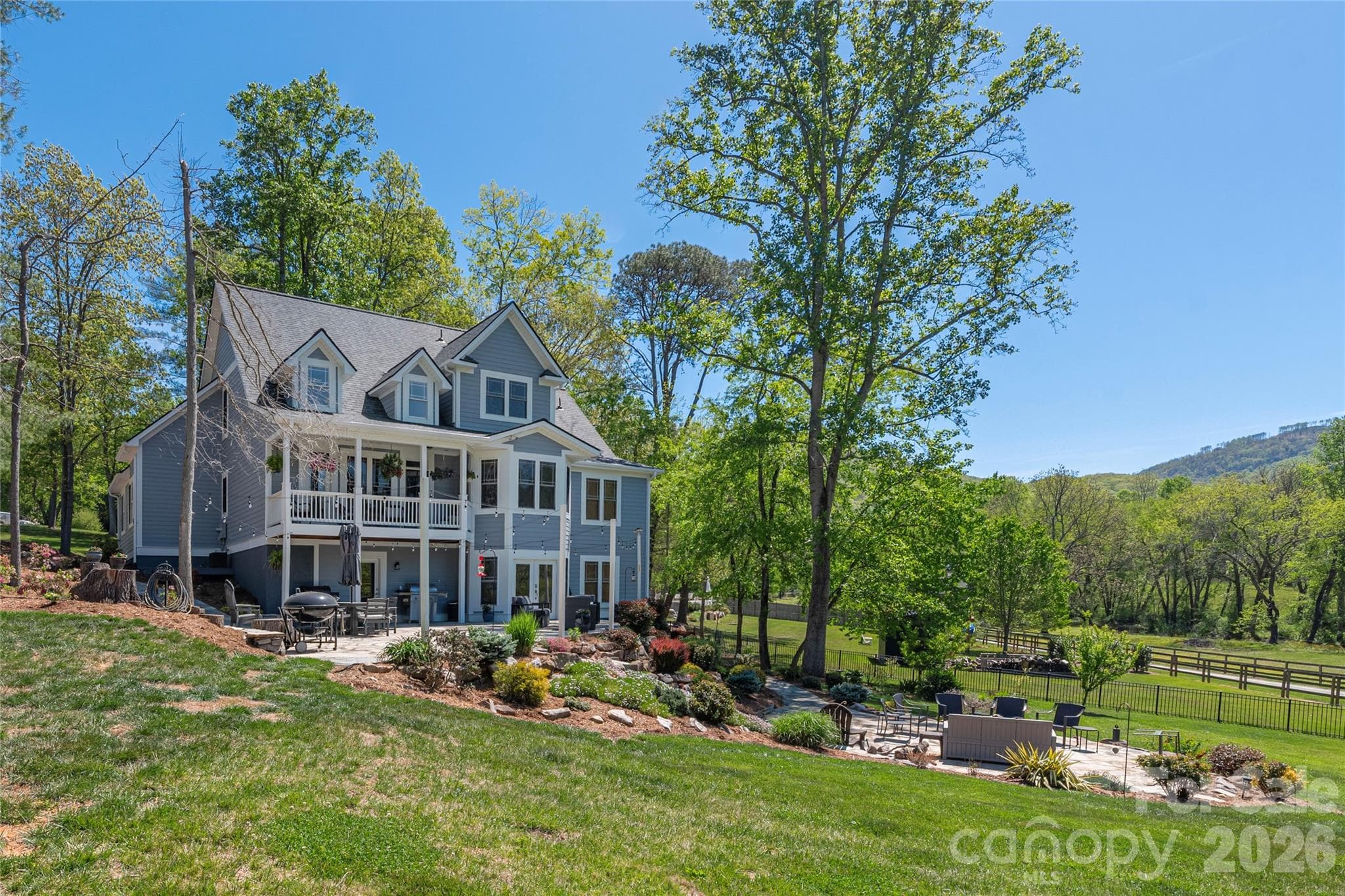 Single Family Residence at 48 Duncan Estate Drive, Fletcher, photo 39 of 41