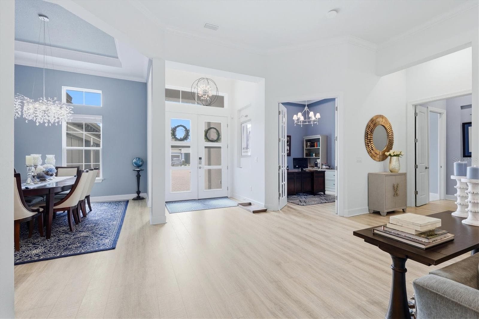 Single Family Residence at 9463 TEQUILA SUNRISE DR, SARASOTA, photo 5 of 73