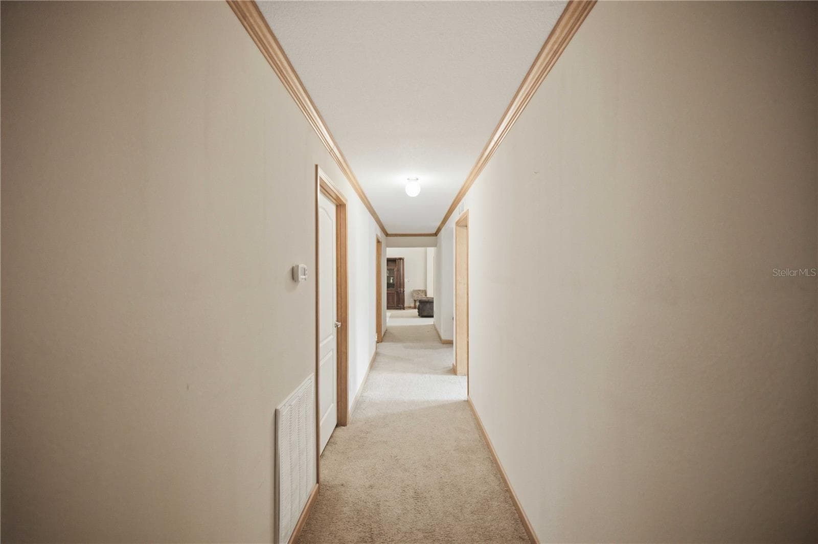 Hallway large to fit a wheelchair - 8450 NW 15TH AVE, OCALA