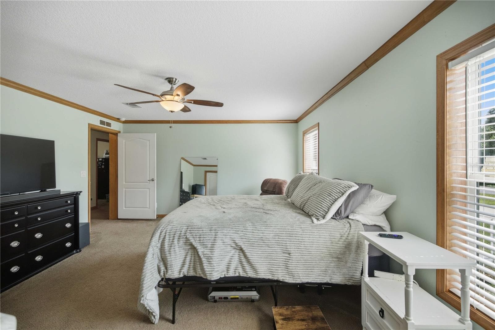 Manufactured Home at 8450 NW 15TH AVE, OCALA, photo 20 of 32